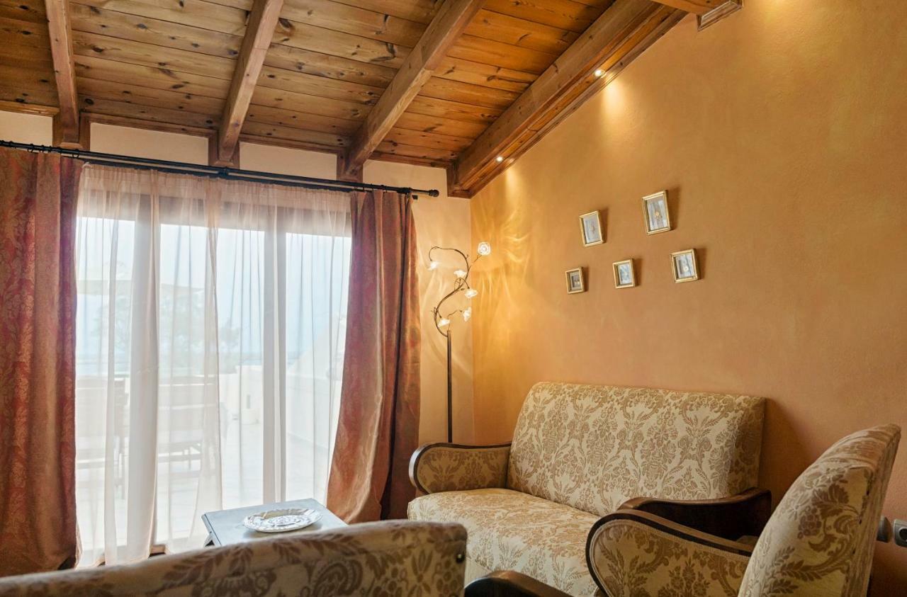 Elois Suites Ρέθυμνο Εξωτερικό φωτογραφία